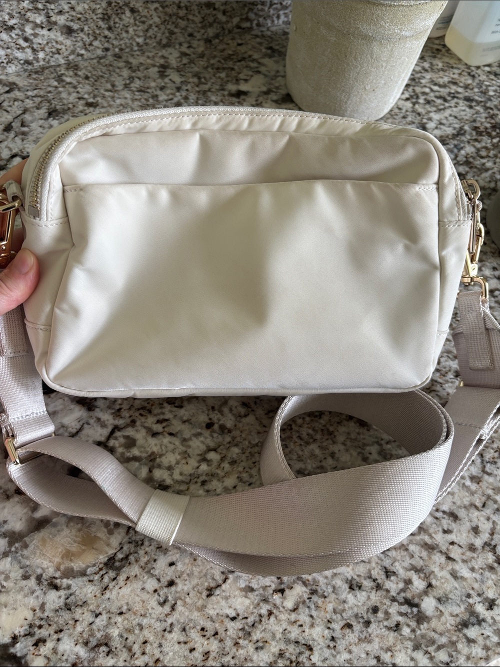 lululemon athletica everywhere crossbody bag 3L - Picture 6 of 11